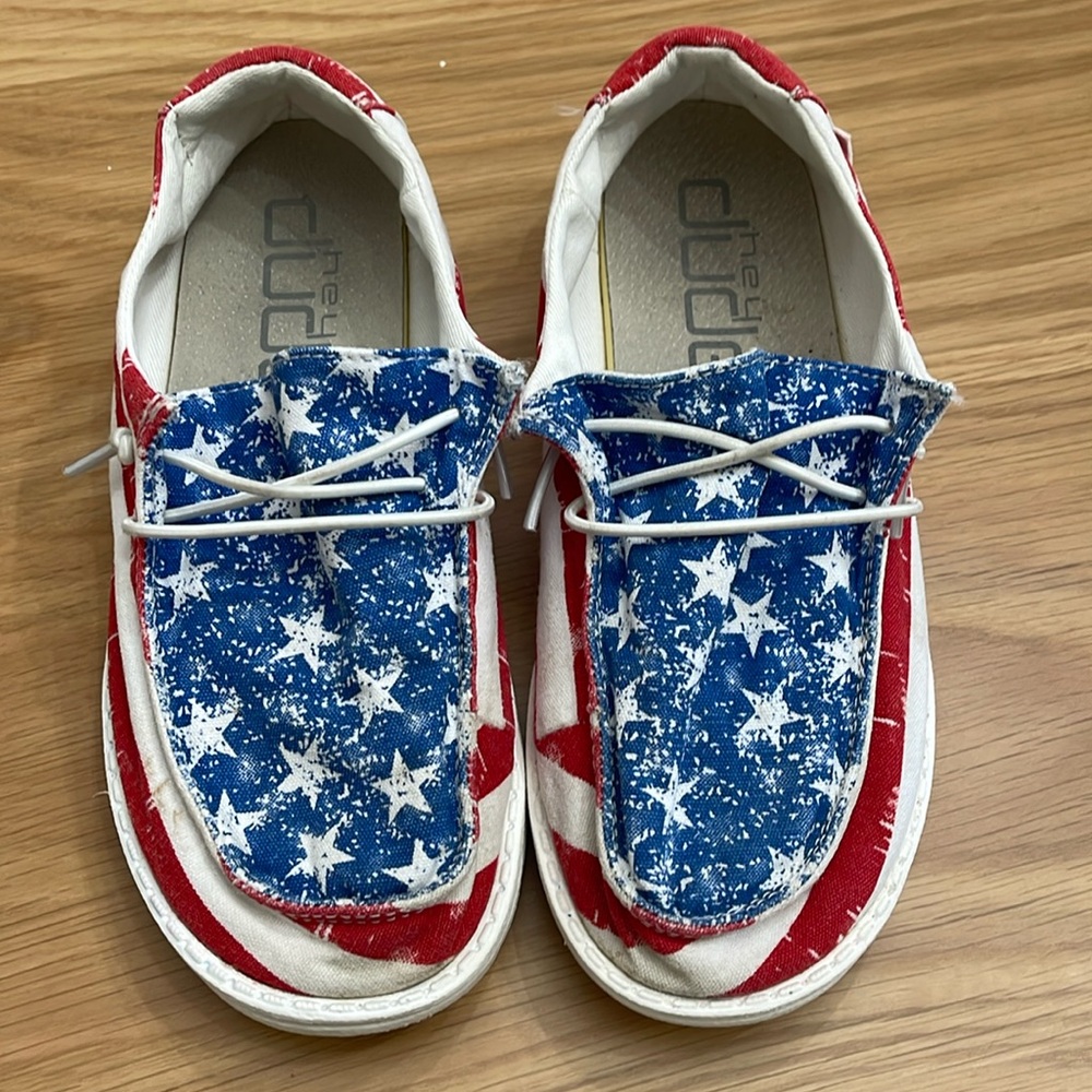 Patriotic Hey Dudes